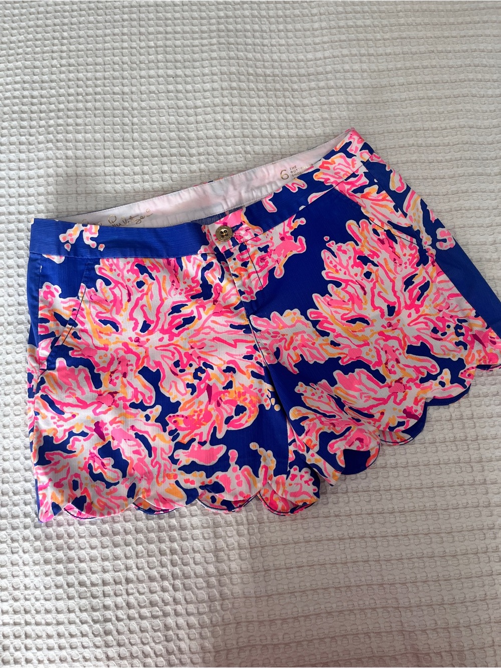 Lilly Pulitzer Buttercup Shorts ITS ELECTRIC Sz 6 - 5" Inseam